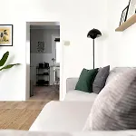 Moderne Wohlfuehlwohnung Nahe Df & Cgn! Апартаменты