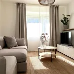 Апартаменты Moderne Wohlfuehlwohnung Nahe Df & Cgn! *