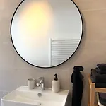 Moderne Wohlfuehlwohnung Nahe Df & Cgn! Апартаменты *
