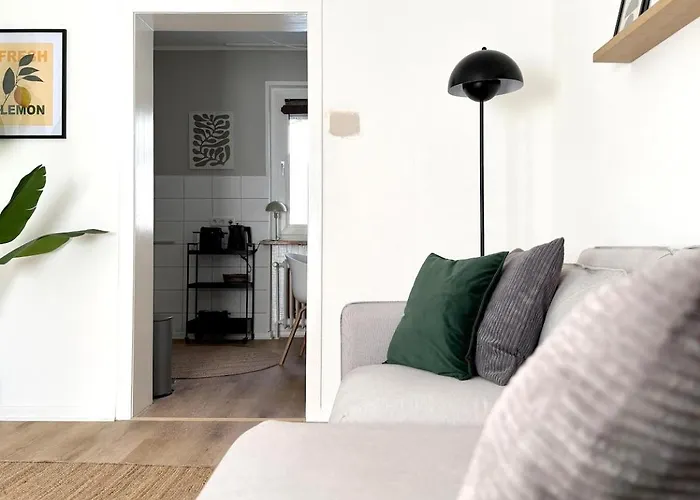 Moderne Wohlfuehlwohnung Nahe Df & Cgn! Daire