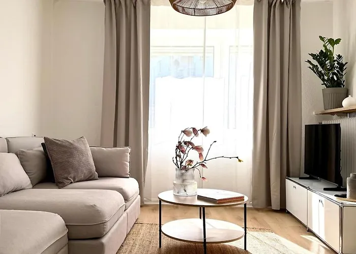 Daire Moderne Wohlfuehlwohnung Nahe Df & Cgn! *